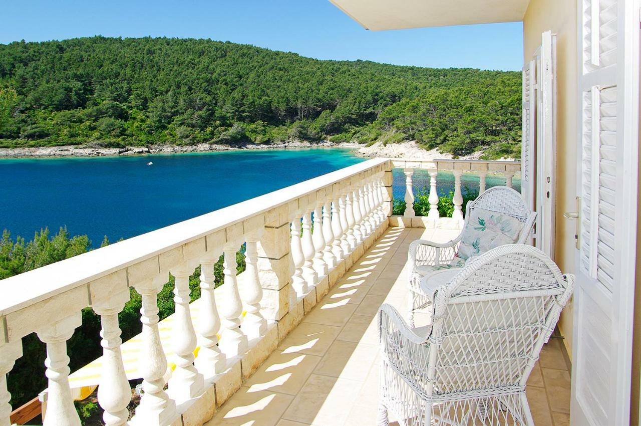 Waterfront Villa With Pool Vela Luka Ngoại thất bức ảnh